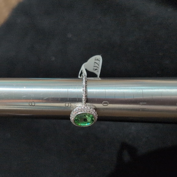 R1029 Green Ring Plated - Fragrant Jewels - Picture 7 of 7